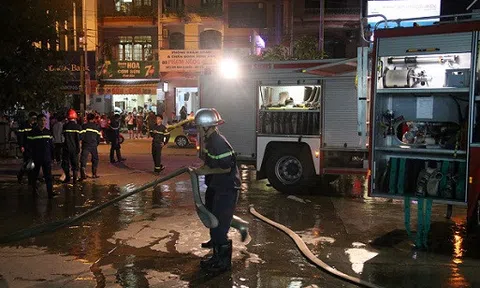 Bệnh viện Đà Nẵng cháy lớn, thiệt hại hàng trăm triệu đồng